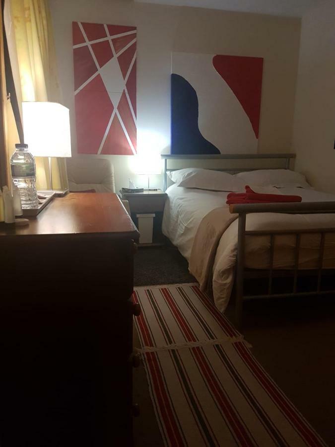 City Central Kind Rooms Manchester Bagian luar foto
