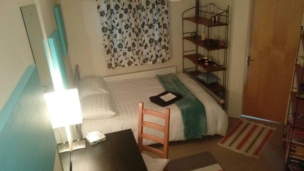 City Central Kind Rooms Manchester Bagian luar foto